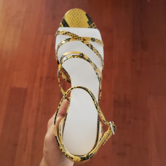 SOLD OFFLINE - Picture 6 of 6